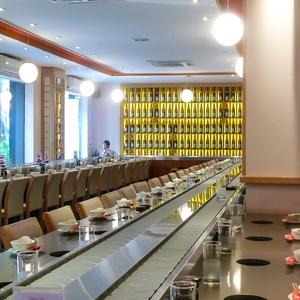 Buena calidad con diseño personalizado y tamaño Transportador de sushi Sistema de entrega automatizado Acero inoxidable Aluminio Alto acabado - Product Image 6