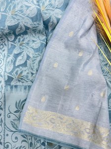ส่าหรีแบบยาว5.5 MTR ผ้าคอตตอนเนื้อนุ่มพิเศษพิมพ์ลายดอกไม้แฟนซีสวมใส่ได้ทุกวันปกติ - Product Image 4