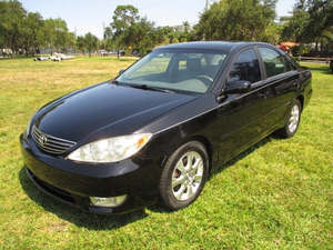 Toyota Camry XLE 2005 / Disponible à la vente avec faible kilométrage, moteur essence / Véhicule d'occasion en excellent état et sans accident, aucun problème. - Product Image 5