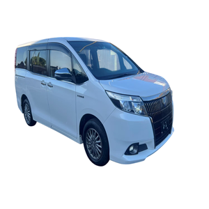 Usado importado para Toyota Noah y Voxy a la venta de segunda mano cerca de nuevo con dirección derecha y asientos de cuero - Product Image 4