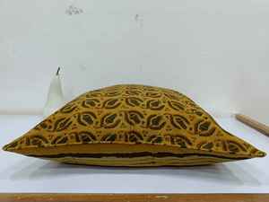 Housse de coussin et taie d'oreiller personnalisables en coton 100% écologique à imprimé rayé tulipe et arbre pour la maison et l'hôtellerie - Product Image 4