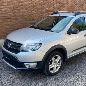 Dacia Sandero DCI 90 S/S Stepway Ambiance Klima Crossover Usado 2016 - Ofertas de Temporada - Product Image 1