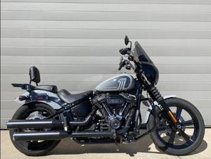 Motocicleta Cruiser FXBBS STREETs BOBs 114 2024 Nueva, Motor V-Twin, 6 Velocidades, Alto Torque y Rendimiento - Product Image 2