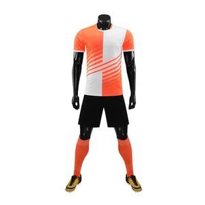 Vente en gros 2024-25 Dernier maillot de football de club Uniforme de football de Thaïlande Vêtements de sport génériques Vêtements de football à séchage rapide - Product Image 2