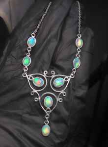 Collier cabochon en opale de feu fait à la main en argent sterling 925 collier opale de créateur cadeau d'anniversaire pour petite amie bijoux élégants - Product Image 5