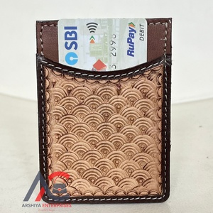 Nouveau porte-cartes en cuir usiné de luxe fabriqué à la main sac à main marron véritable cuir de vache RFID bloc affaires et voyage porte-cartes de crédit - Product Image 1