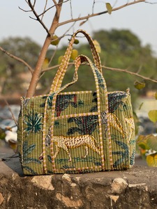 กระเป๋าเดินทางผ้ากำมะหยี่ลายสัตว์ สไตล์โบฮีเมียนสุดหรู ขนาดใหญ่ จุของได้เยอะ เป็นมิตรกับสิ่งแวดล้อม คุณภาพสูง ทนทาน ซิปแข็งแรง - Product Image 3