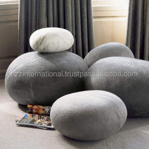 Nueva Selección de PUFs de punto hechos a mano personalizados de otomanas y sillas únicas para PUF de tela para sala de estar - Product Image 4