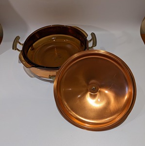 Cacerola con Tapa en Acabado Cobre para Uso Diario, Cocina, Servir, Comer, Cocina, Comidas Caseras y Entretenimiento Familiar, de la India - Product Image 5
