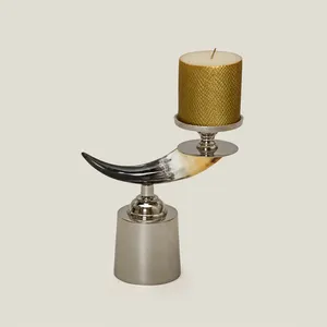 Porte-bougie en métal de luxe pour la décoration de la maison et de Noël, fait à la main - Product Image 5