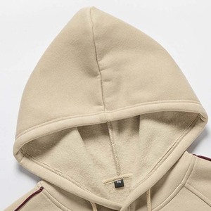 เสื้อฮู้ดผู้ชายผ้าฟลีซน้ำหนักเบาสำหรับฤดูหนาว สไตล์สั่งทำได้ ขายส่ง ป้องกันการหดตัว ระบายอากาศได้ดี กันน้ำ เป็นมิตรกับสิ่งแวดล้อม รับผลิตแบบ OEM - Product Image 3