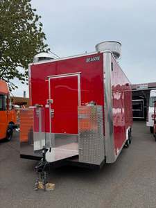 Camion de restauration mobile sur mesure avec cuisine commerciale complète et équipement de traiteur - Product Image 5