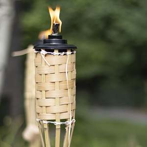 Torche de camping en bambou au prix le plus bas torches tiki en bois pour éclairer l'arrière-cour et le patio - Product Image 2