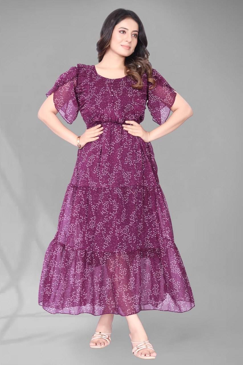 สีแดงม่วง