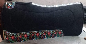 Western Woolen <b>Felt</b> Saddle <b>Pad</b> with Leather Patch Best Leather Wool <b>Felt</b> Western Contoured Wool Saddle Horse <b>Pad</b> - Product Image 2