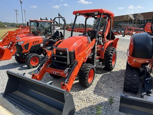 Chargeuse-pelleteuse KUBOTA L47 neuve et propre à vendre - Product Image 5