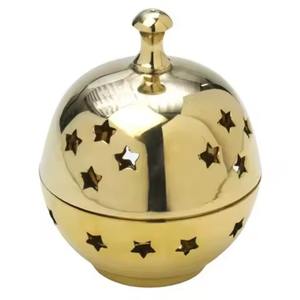 Brûleur d'encens en laiton avec motif de cœurs découpés, encensoir décoratif artisanal écologique pour la décoration de la maison pendant le Ramadan - Product Image 3