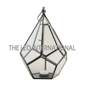 Exclusivo Portavelas de Exterior Clásico con Acabado Negro, Farol de Vidrio y Metal para Decoración de Jardín, Hogar y Navidad, Elegante Portavelas - Product Image 5
