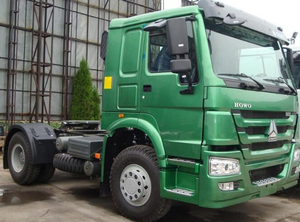 Tracteur routier commercial SINOTRUK HOWO 4x2 371HP Diesel pour le transport de marchandises et les opérations logistiques - Product Image 4