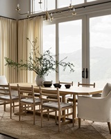 Chaise de salle à manger d'extérieur moderne en bois massif couleur naturelle avec coussin confortable pour villa, parc, hôtel, restaurant
