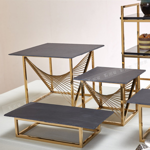 Gehong Sang Trọng Tự Chọn Bữa Tiệc Hiển Thị Thực Phẩm Đứng Vuông Ưa Thích Tự Chọn Riser Cho Khách Sạn Phục Vụ Tự Chọn Món Tráng Miệng Tổng Hợp Khung - Product Image 4