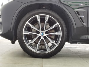 <span class=keywords><strong>BMW</strong></span> X3 2.0T Turbo 30I Usata, Opzioni <span class=keywords><strong>di</strong></span> Punta, 8AT AWD, SUV <span class=keywords><strong>di</strong></span> Alta Qualità, Interni Scuri, Sedili in Pelle, R19, Esportazione Internazionale 4WD - Product Image 4