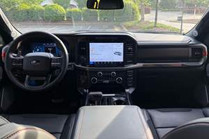 F-150 Rapt0r 2024, V6 biturbo de 450 ch, 4 roues motrices, peu modifié - Product Image 5