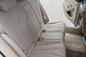 รถยนต์มือสอง พวงมาลัยซ้าย/ขวา ปี 2016 เมอร์เซเดส-เบนซ์ S550 - Product Image 5