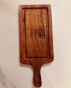 Planche à charcuterie en bois d'acacia/mangue artisanale avec bol à sauce et poignée, idéale pour les fromages, les collations et les amuse-gueules - Product Image 3