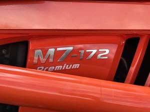 Tracteur M7-172 PREMIUM 2021 - Tracteur utilitaire haute puissance pour l'agriculture professionnelle - Product Image 3