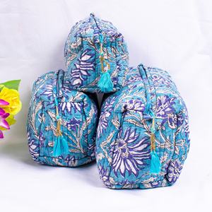 Estuche de viaje compacto acolchado de algodón con estampado de bloques hecho a mano indio, conjunto de bolsa de maquillaje de moda para mujer pequeña, PC al por mayor con cremallera - Product Image 5