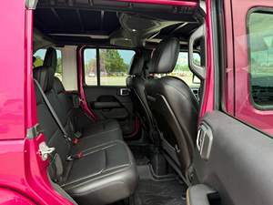 Impresionante Jeep Wrangler Unlimited Rubicon 392 Final Edition 2024, 4x4, Motor Hemi V8, Tracción Total Permanente - Product Image 3