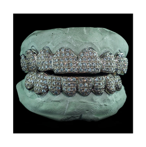 VVS Moissanite Diamante tachonado oro plata dientes Grillz Micro ajuste joyería para compradores a granel precio confiable - Product Image 1