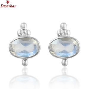 Pendientes de piedras preciosas de alta calidad, plata de ley 925, pendientes de piedra lunar arcoíris, fabricante y exportador de pendientes, stock al por mayor - Product Image 2