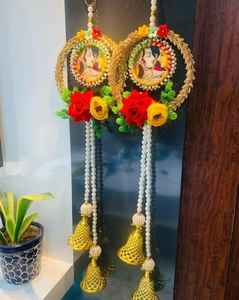 Radha Krishna Belles Fleurs Tenture Murale Torans, Suspension d'Entrée de Porte, Décorations de Porte Mandir Articles de Décoration de Maison - Product Image 4