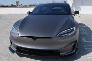 Modelo S 2024 de Largo Alcance, Usado, en Buen Estado, con Asientos de Cuero, Volante a la Izquierda, en Subasta Durante las Ventas de Temporada - Product Image 2