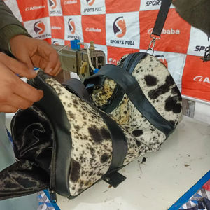 Bandeau pour femmes en cuir de vache véritable et fourrure personnalisable, accessoire de mode, logo personnalisé, taille durable, conçu pour plusieurs fonctions - Product Image 1