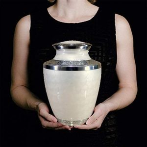 Venta al por mayor de urnas de cremación para cenizas humanas colorido metal latón vendedor superior suministros funerarios Envío Directo ataúd - Product Image 6