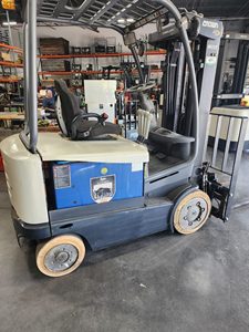 รถยกมือสอง - Product Image 4