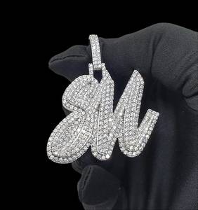 จี้ตัวอักษรสองตัวแบบกำหนดเอง ทอง 10K เงิน 925 ประดับเพชรโมอิสซาไนต์ VVS เต็มตัว เครื่องประดับฮิปฮอป - Product Image 5