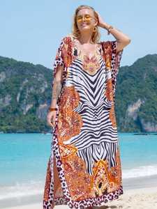 คุณภาพสูงออกแบบได้ตามต้องการแฟชั่นย้อนยุคของผู้หญิงพิมพ์ลายดิจิตอลผ้าวิสคอสเซ็กซี่เปิดไหล่ข้างเดียวแขนยาวหลวมซักได้อย่างเป็นธรรมชาติ - Product Image 2