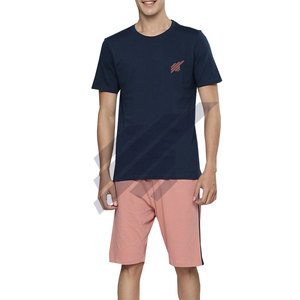 ชุดเสื้อยืดและกางเกงขาสั้นของผู้ชายแห้งเร็วระบายอากาศและลำลองสำหรับฤดูร้อน - Product Image 1