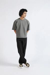 Logo personnalisé lourd 100% coton solide écologique T-shirt surdimensionné pour hommes avec sérigraphie Street Wear - Product Image 5