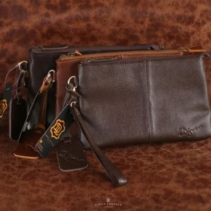 Pochette utilitaire en cuir de vachette véritable de qualité supérieure Design élégant pour les besoins de stockage quotidiens d'Indonésie - Product Image 1