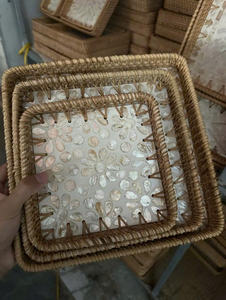 Plateau de service en bambou écologique en gros, tissé à la main en rotin, design carré et rectangulaire - Product Image 2