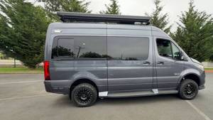 รถยนต์มือสอง Mercedes-Benz Sprinter Luxury ปี 2024 ราคาถูก ขาย - Product Image 4