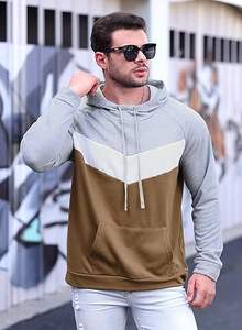Sudadera con capucha de manga larga para hombre con bolsillo de canguro Elegante y relajada para el invierno Trajes diarios - Product Image 3