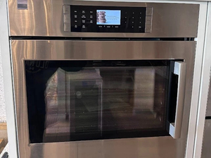 Horno Eléctrico de Pared Bosch Benchmark Series 30 de Convección Simple - Product Image 3