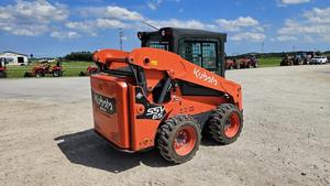 2015 Kubota SSV65 Minicargadora-Cargador compacto confiable con diseño de elevación vertical Motor de 48kW y bomba de 12V - Product Image 2