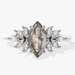 Joyería de piedras preciosas de labradorita para mujer, anillo de estilo bohemio de plata, joyería de plata de ley 925, anillo hecho a mano de tendencia, Regalo para mamá - Product Image 1